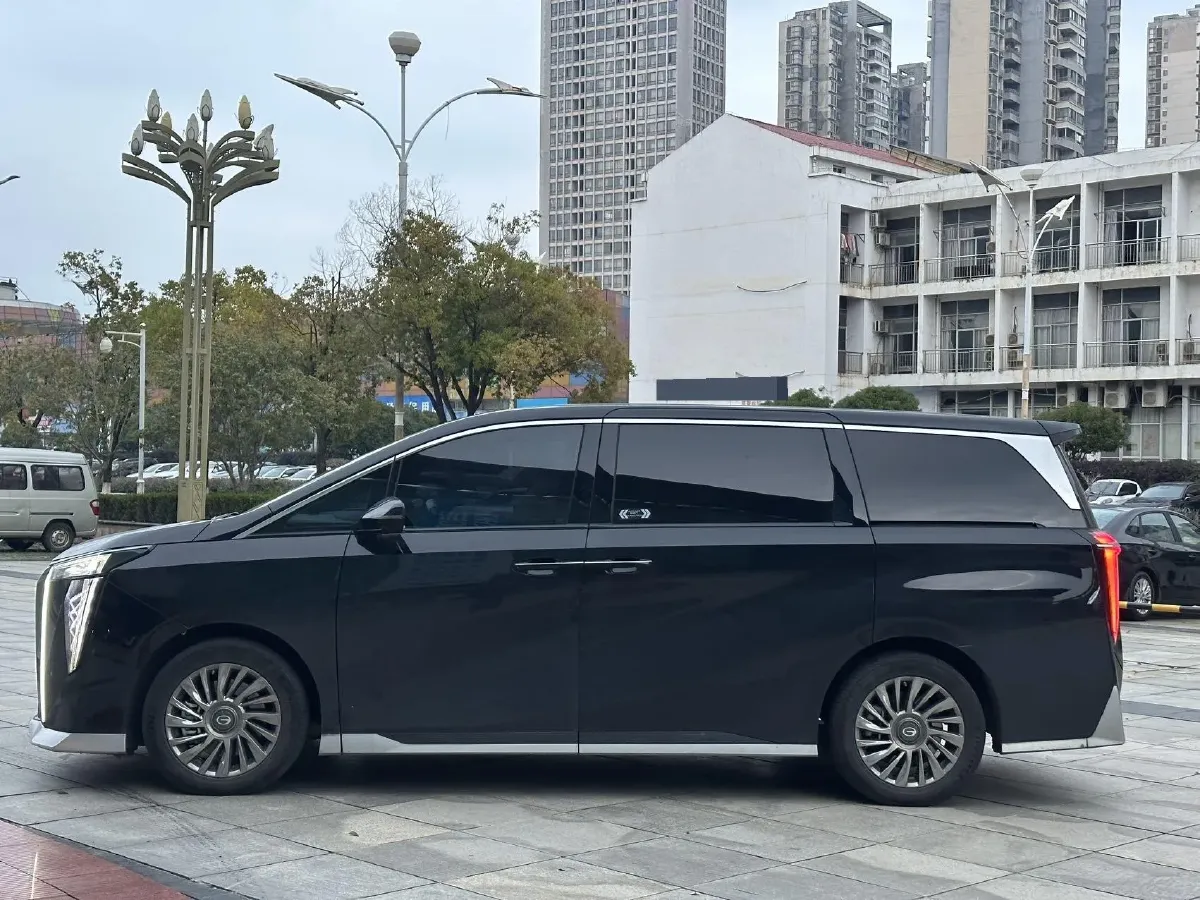 2023 GAC Trumpchi M8 2.0T 252HP L4 8AT,autocango,china used car exporter,china ev exporter,chinese used car exporter,chinese used ev exporter