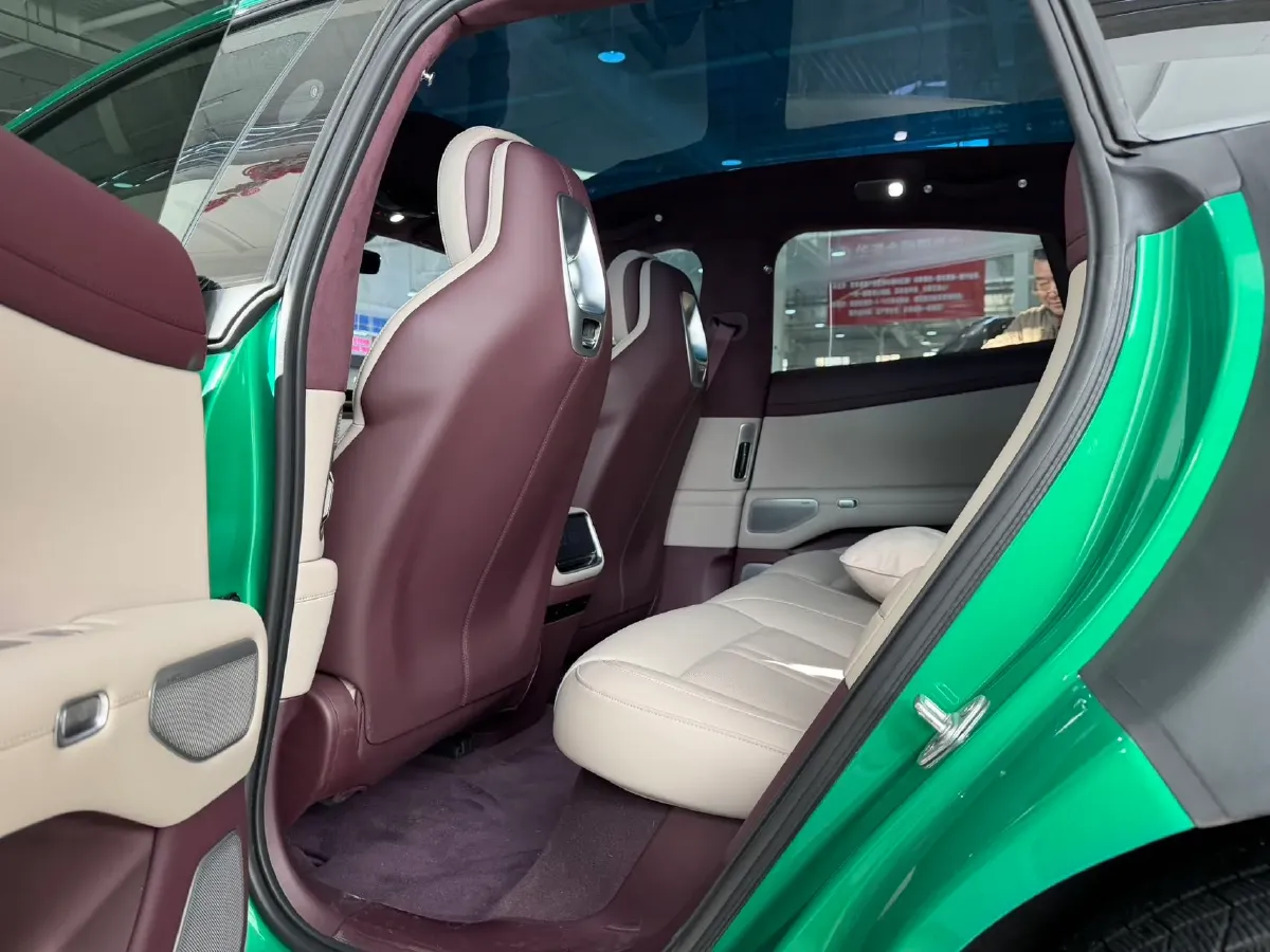 2025 MI YU7 BEV 101.7KWH,autocango,china used car exporter,china ev exporter,chinese used car exporter,chinese used ev exporter