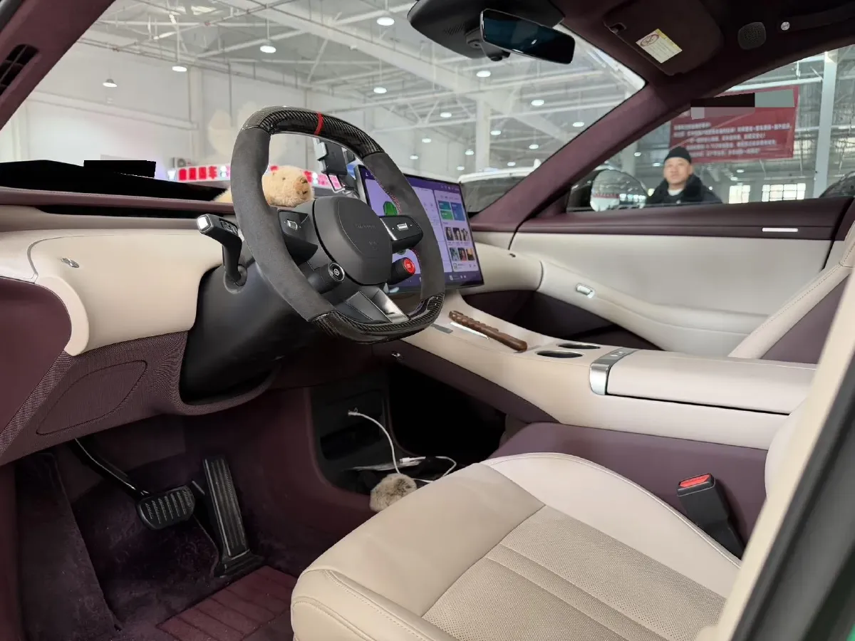 2025 MI YU7 BEV 101.7KWH,autocango,china used car exporter,china ev exporter,chinese used car exporter,chinese used ev exporter