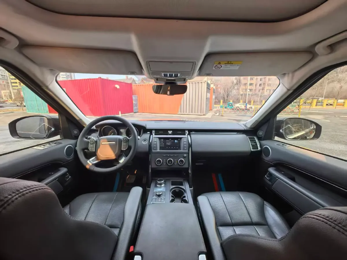 2017 Land Rover Discovery 3.0T 340HP V6 8AT,autocango,china used car exporter,china ev exporter,chinese used car exporter,chinese used ev exporter