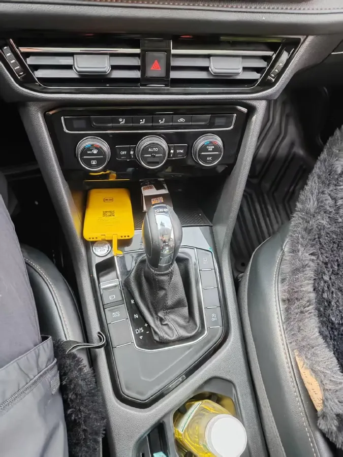 2020 Volkswagen Tharu 1.4T 150HP L4 7DCT,autocango,china used car exporter,china ev exporter,chinese used car exporter,chinese used ev exporter