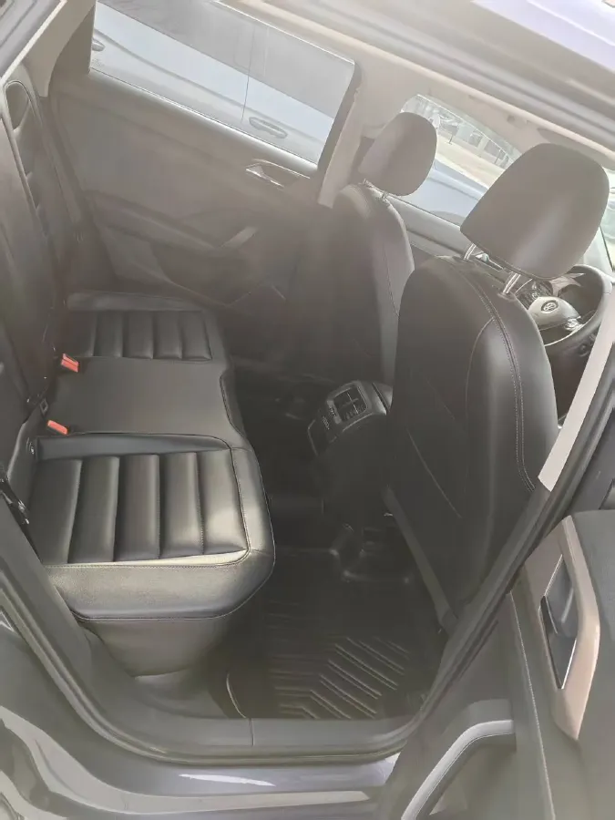 2020 Volkswagen Tharu 1.4T 150HP L4 7DCT,autocango,china used car exporter,china ev exporter,chinese used car exporter,chinese used ev exporter