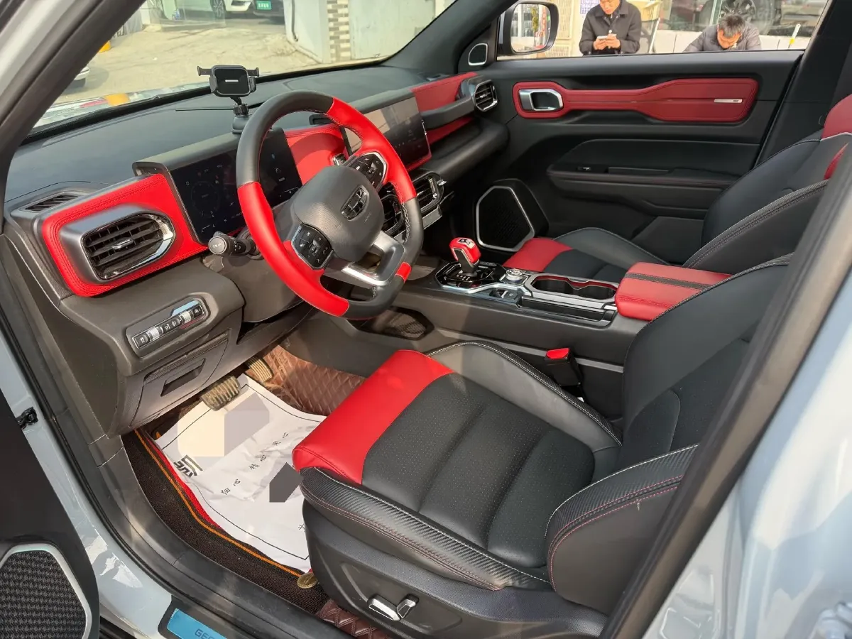 2020 Geely ICON 1.5T 177HP L3 7DCT,autocango,china used car exporter,china ev exporter,chinese used car exporter,chinese used ev exporter