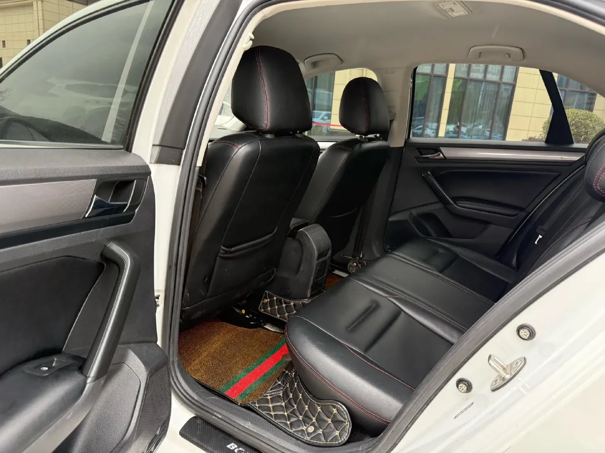 2020 Volkswagen Bora 1.5L 113HP L4 6AT,autocango,china used car exporter,china ev exporter,chinese used car exporter,chinese used ev exporter