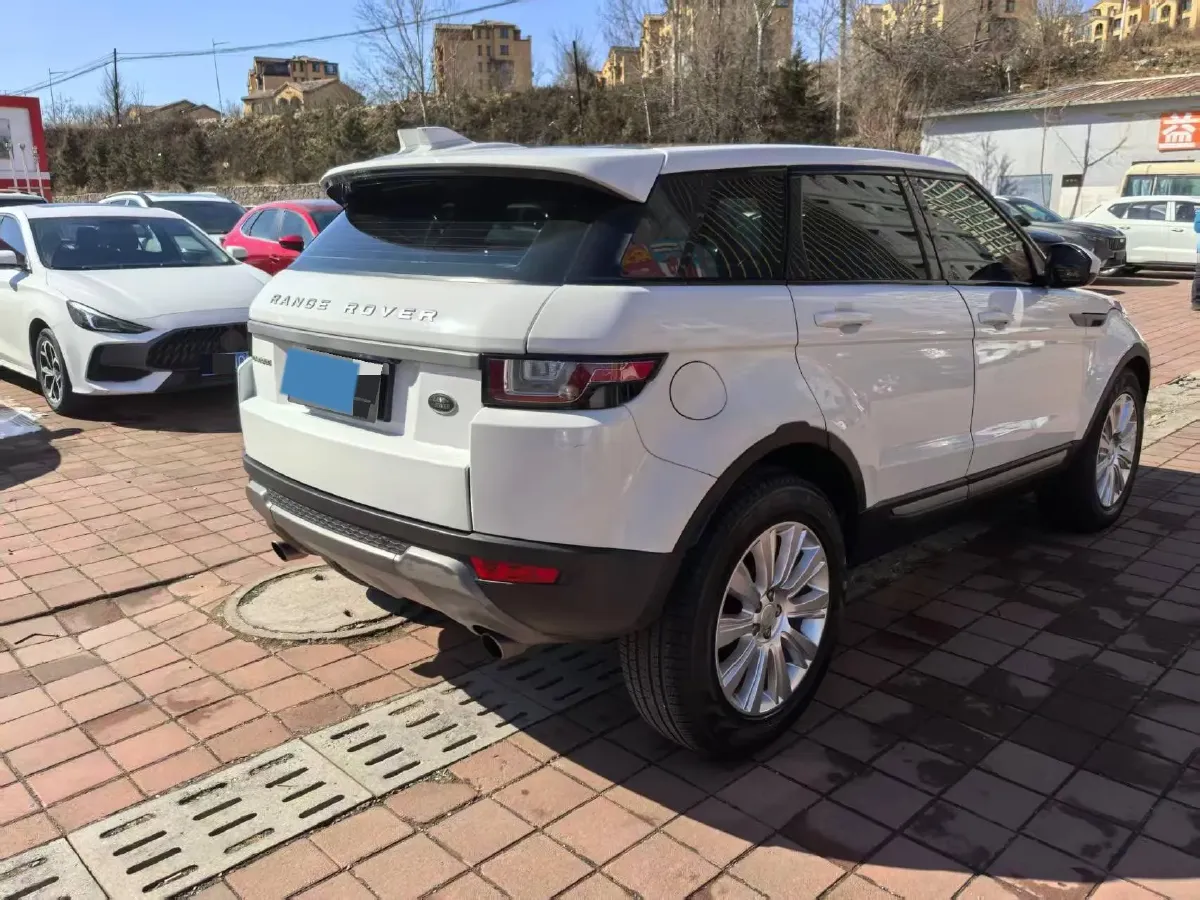 2017 Land Rover Range Rover Evoque 2.0T 241HP L4 9AT,autocango,china used car exporter,china ev exporter,chinese used car exporter,chinese used ev exporter