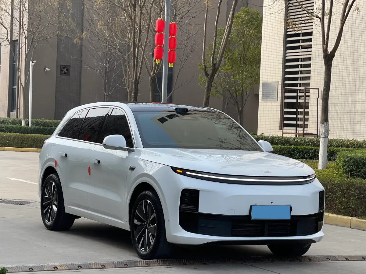 2025 Li L6 Range Extended 154HP L4 REEV,autocango,china used car exporter,china ev exporter,chinese used car exporter,chinese used ev exporter