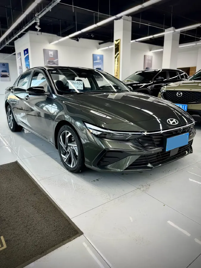2023 Hyundai Elantra 1.5L 115HP L4 CVT,autocango,china used car exporter,china ev exporter,chinese used car exporter,chinese used ev exporter