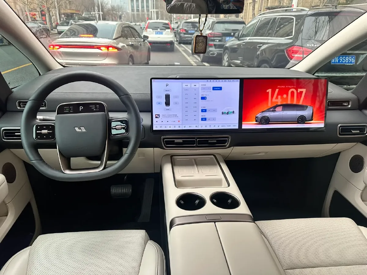 2025 Li MEGA BEV,autocango,china used car exporter,china ev exporter,chinese used car exporter,chinese used ev exporter