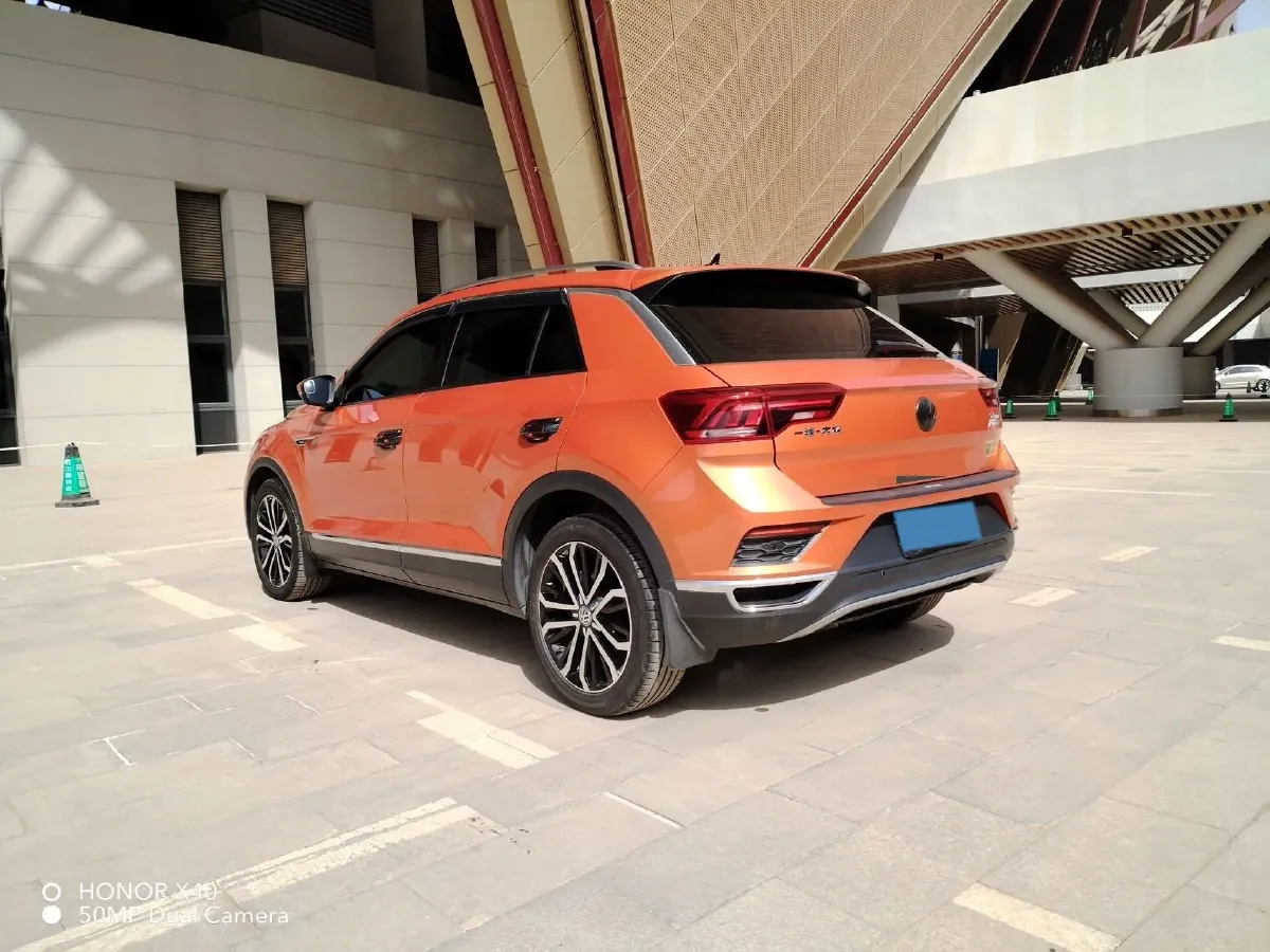 2019 Volkswagen T-Roc 1.4T 150HP L4 7DCT,autocango,china used car exporter,china ev exporter,chinese used car exporter,chinese used ev exporter