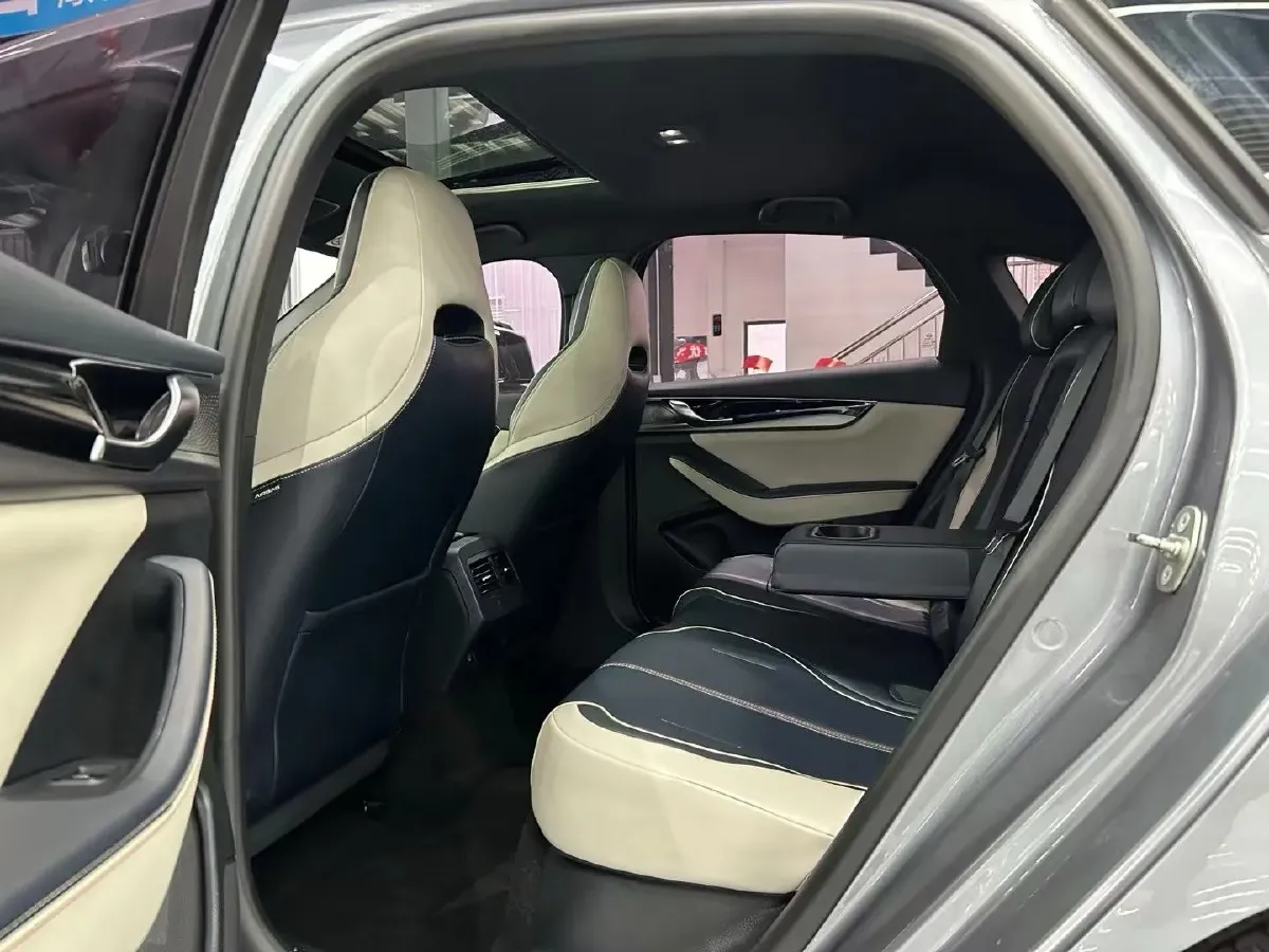 2021 BYD Song Pro 1.5T 160HP L4 7DCT,autocango,china used car exporter,china ev exporter,chinese used car exporter,chinese used ev exporter