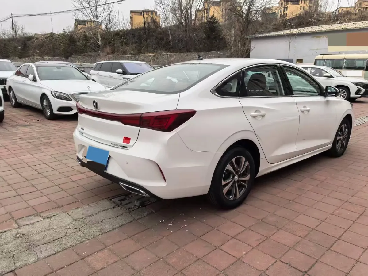 2025 ChangAn Eado 1.4T 160HP L4 7DCT,autocango,china used car exporter,china ev exporter,chinese used car exporter,chinese used ev exporter