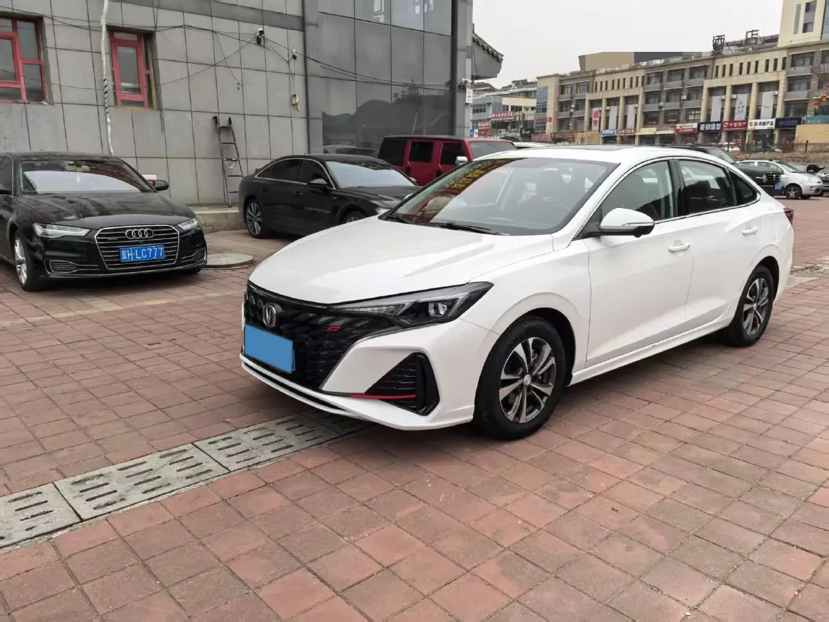2025 ChangAn Eado 1.4T 160HP L4 7DCT,autocango,china used car exporter,china ev exporter,chinese used car exporter,chinese used ev exporter