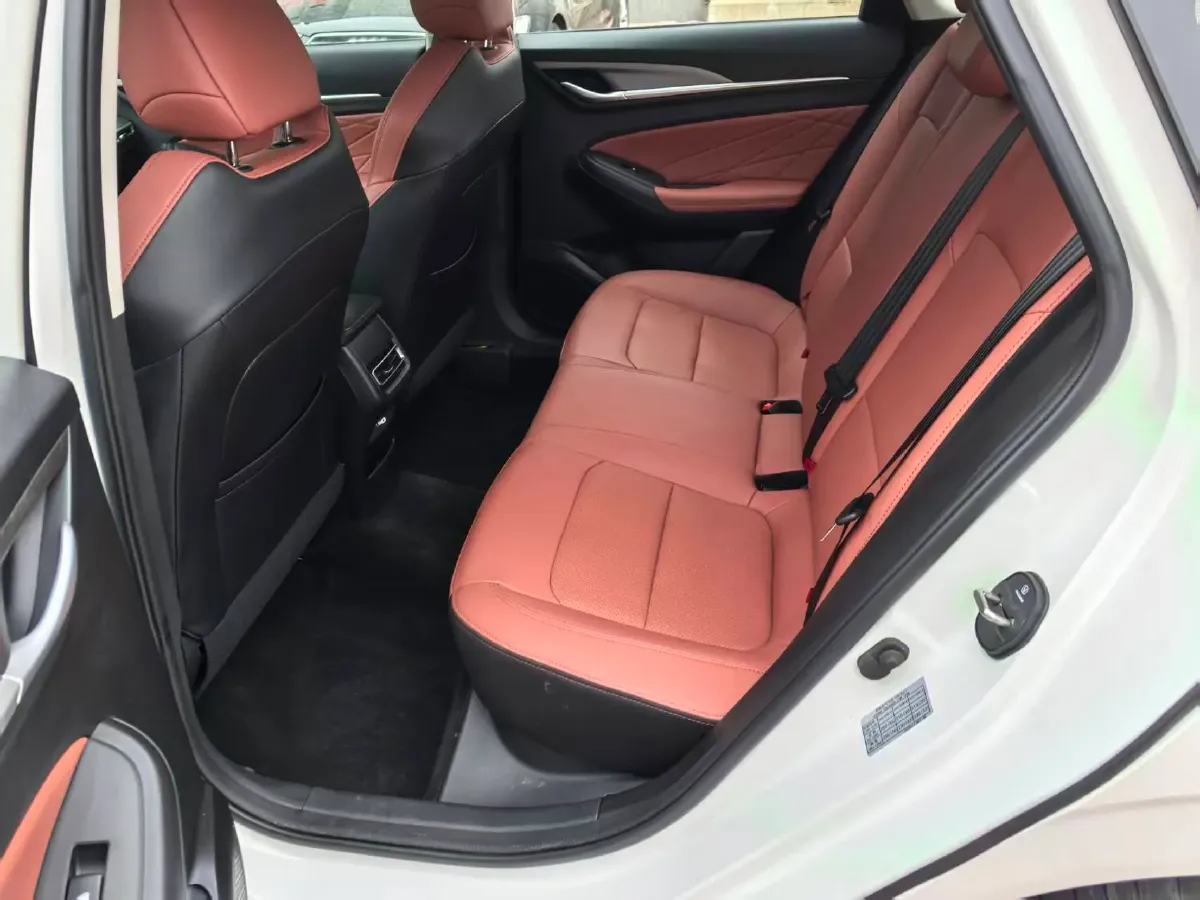 2025 ChangAn Eado 1.4T 160HP L4 7DCT,autocango,china used car exporter,china ev exporter,chinese used car exporter,chinese used ev exporter