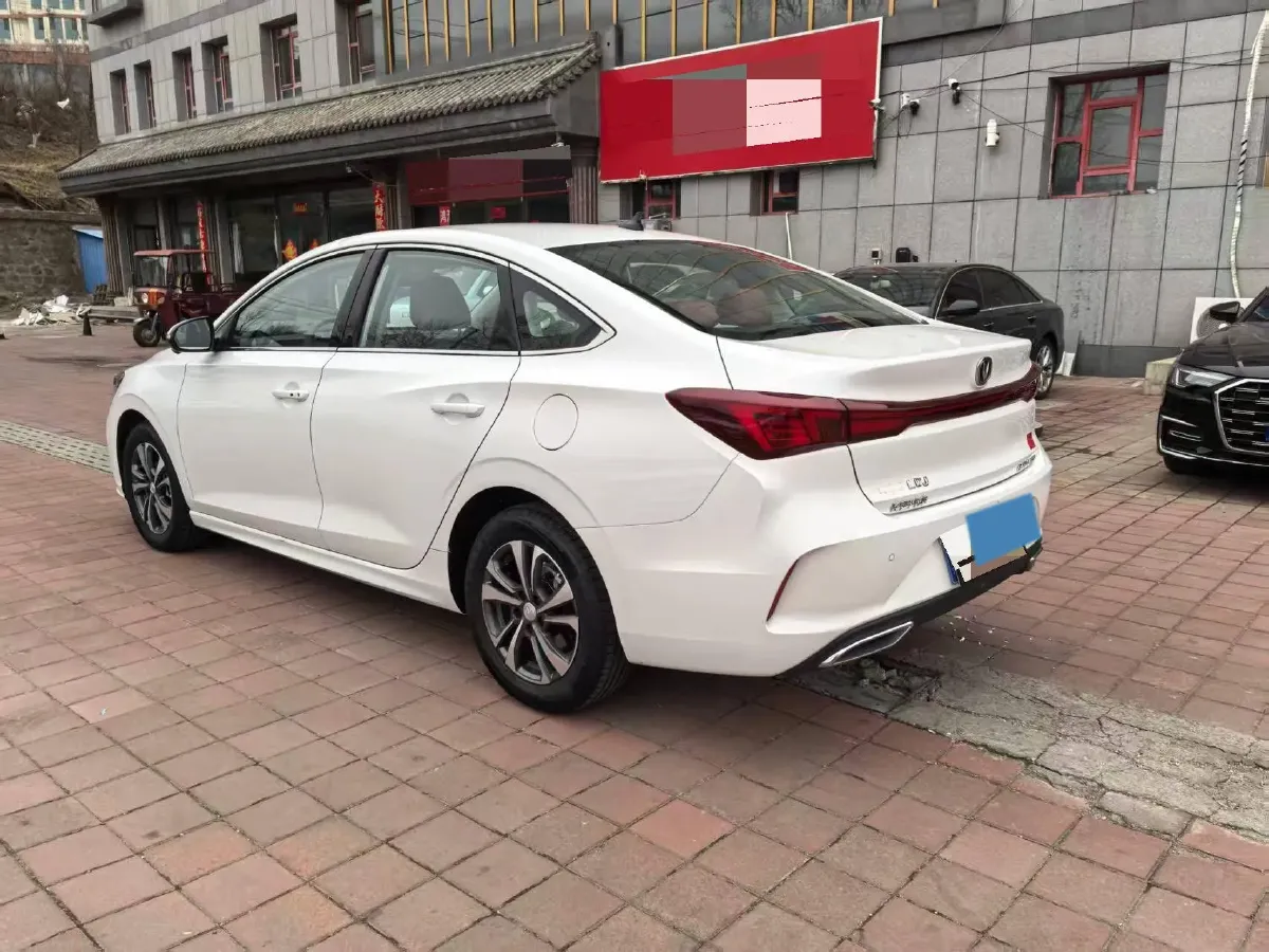 2025 ChangAn Eado 1.4T 160HP L4 7DCT,autocango,china used car exporter,china ev exporter,chinese used car exporter,chinese used ev exporter