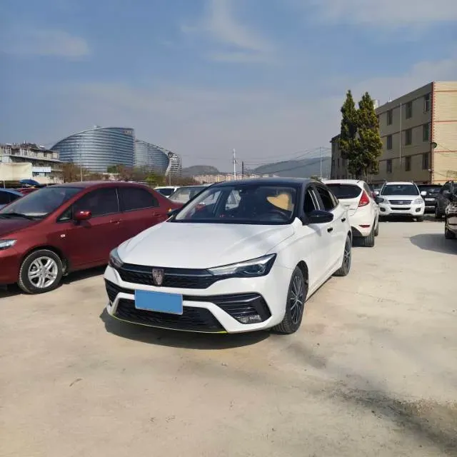 2021 Roewe i5 1.5L 120HP L4 5MT,autocango,china used car exporter,china ev exporter,chinese used car exporter,chinese used ev exporter