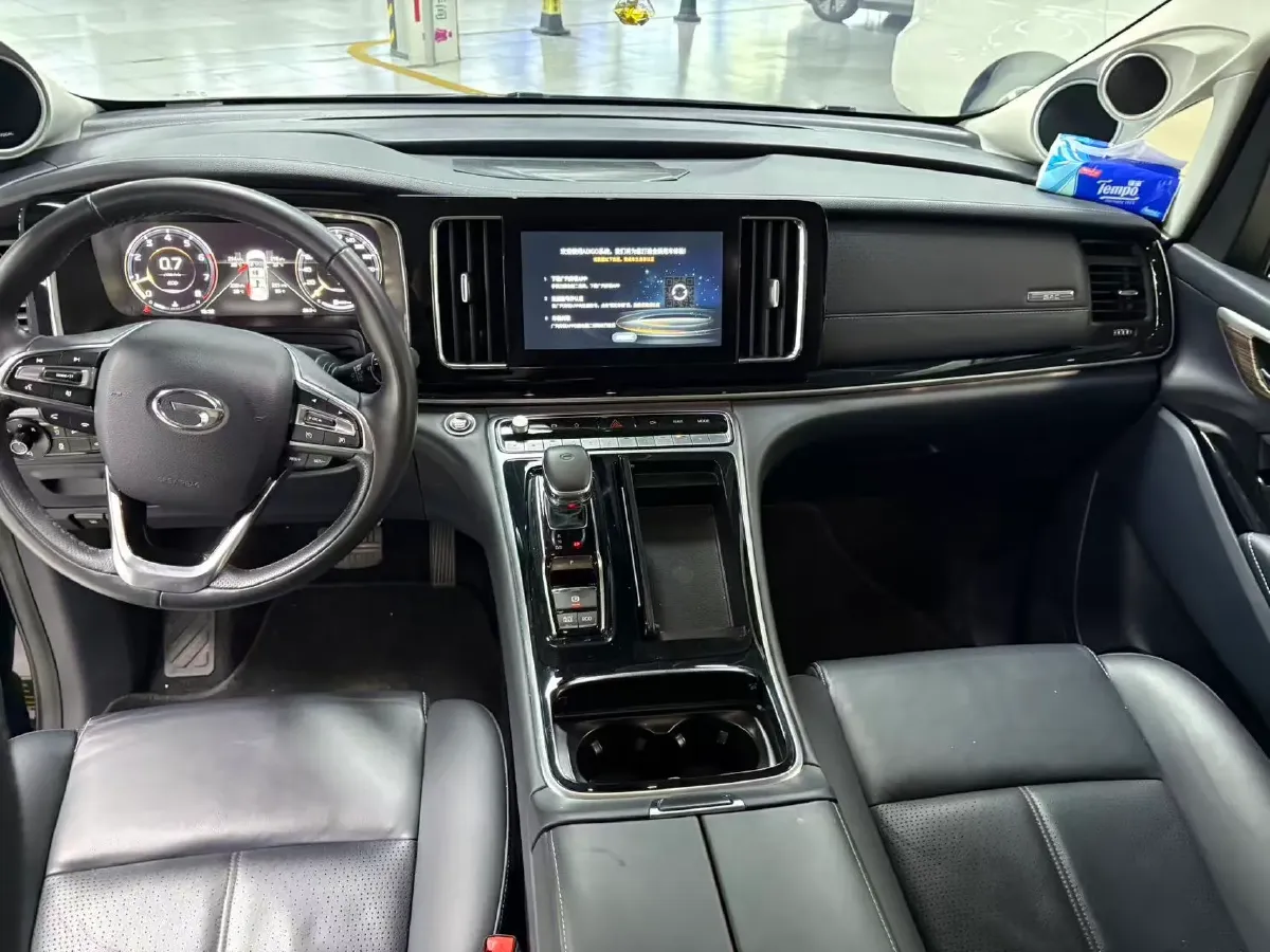 2021 GAC Trumpchi M8 2.0T 252HP L4 8AT,autocango,china used car exporter,china ev exporter,chinese used car exporter,chinese used ev exporter