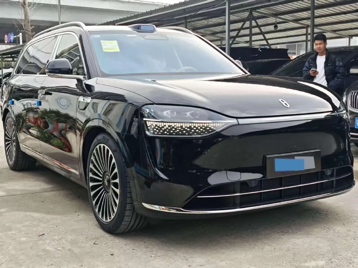 2025 AITO AITO M9 REEV 160HP REEV 52KWH,autocango,china used car exporter,china ev exporter,chinese used car exporter,chinese used ev exporter