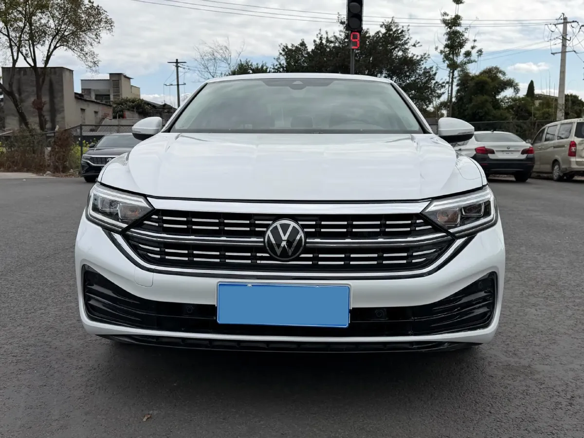 2023 Volkswagen Sagitar 1.2T 116HP L4 7DCT,autocango,china used car exporter,china ev exporter,chinese used car exporter,chinese used ev exporter