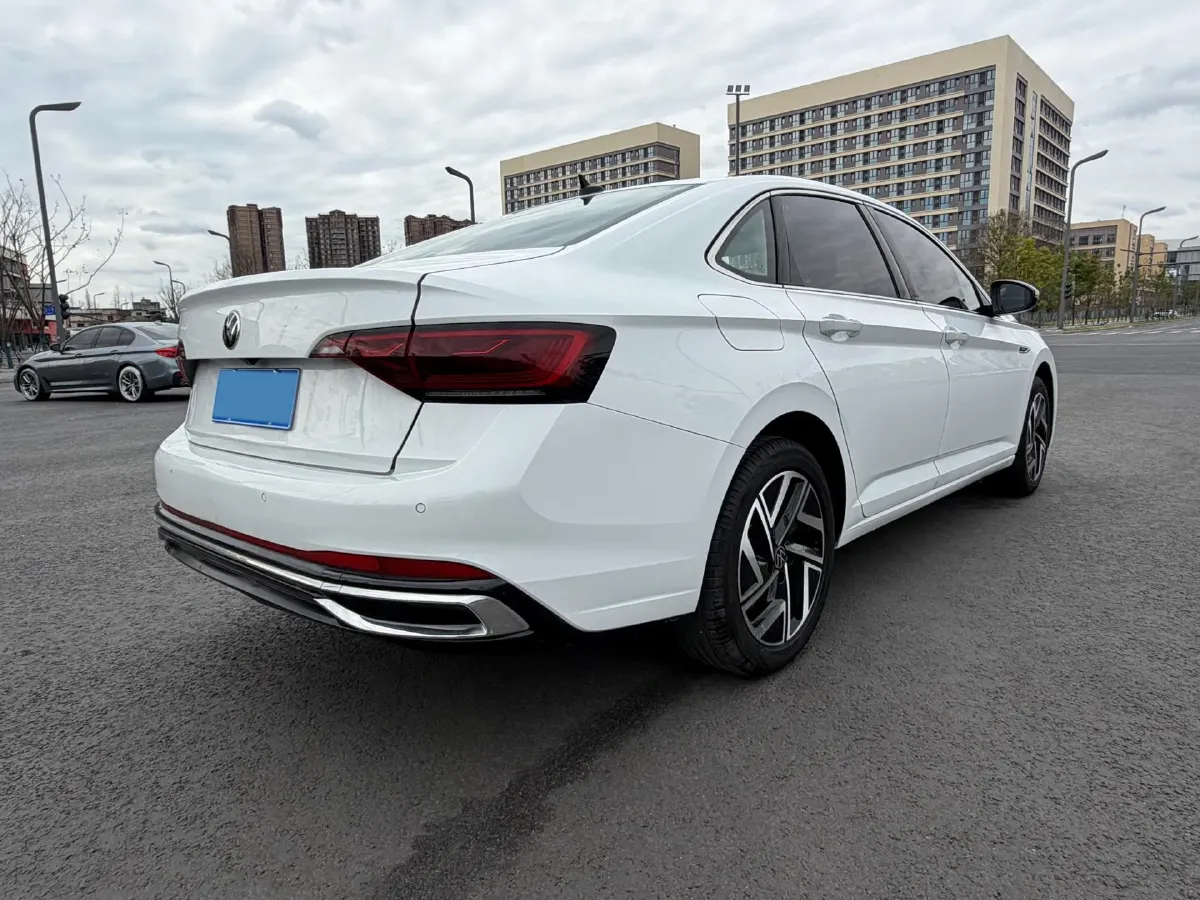 2023 Volkswagen Sagitar 1.2T 116HP L4 7DCT,autocango,china used car exporter,china ev exporter,chinese used car exporter,chinese used ev exporter