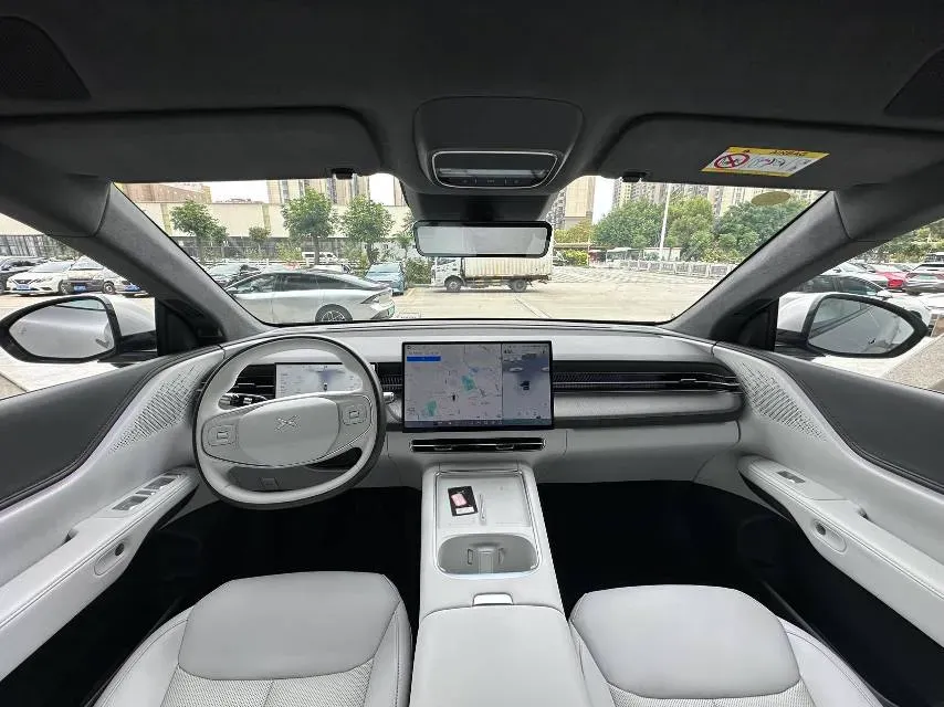 2025 Xpeng G6 BEV 68.5KWH,autocango,china used car exporter,china ev exporter,chinese used car exporter,chinese used ev exporter