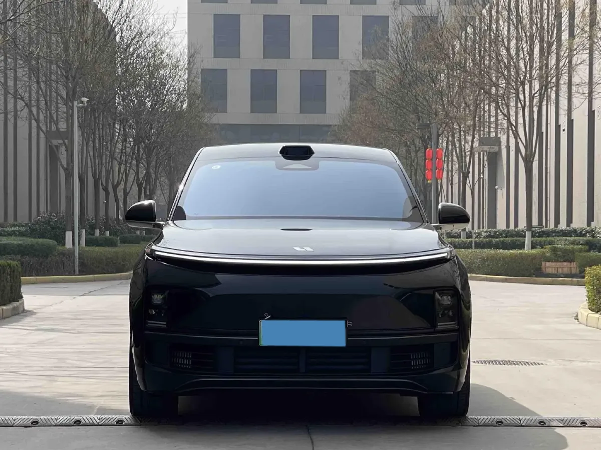 2024 Toyota Granvia 2.5L 189HP L4 E-CVT Hybrid,autocango,china used car exporter,china ev exporter,chinese used car exporter,chinese used ev exporter