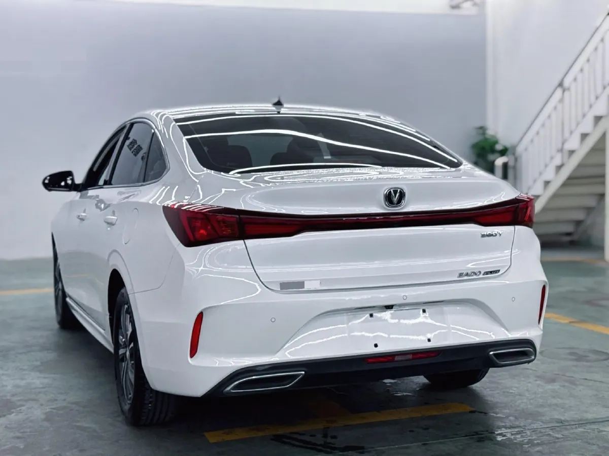 2021 ChangAn Eado 1.4T 160HP L4 7DCT,autocango,china used car exporter,china ev exporter,chinese used car exporter,chinese used ev exporter