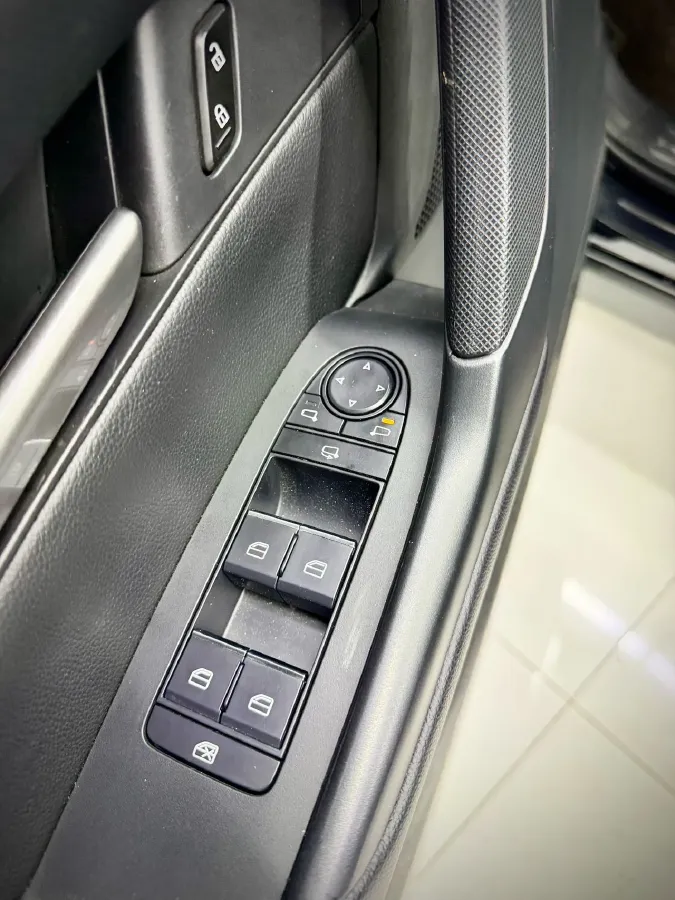 2023 Mazda CX-50 2.0L 155HP L4 6AT,autocango,china used car exporter,china ev exporter,chinese used car exporter,chinese used ev exporter