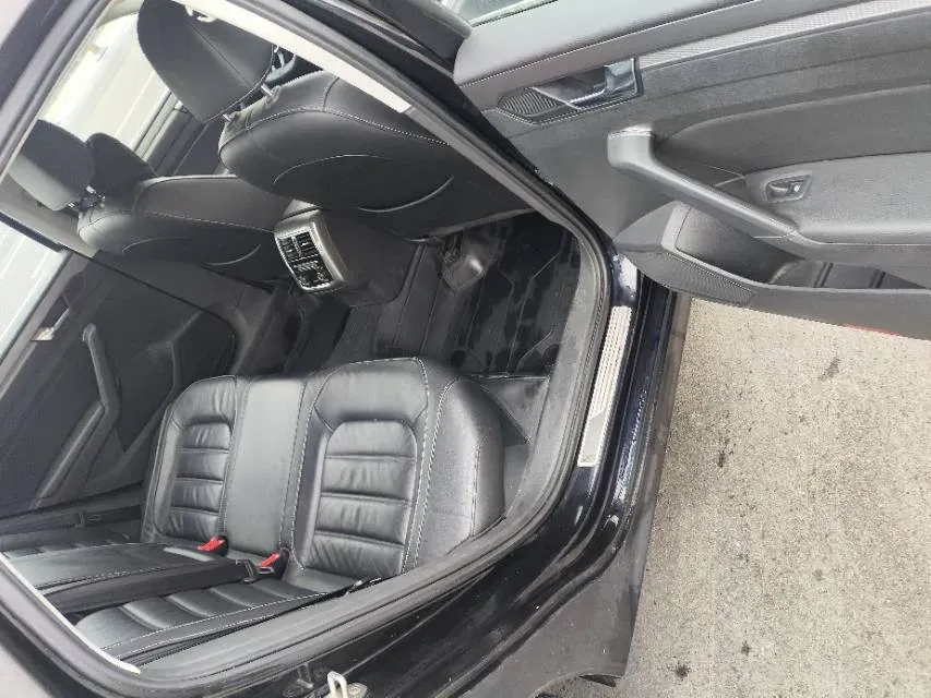 2017 Volkswagen Passat 1.8T 180HP L4 7DCT,autocango,china used car exporter,china ev exporter,chinese used car exporter,chinese used ev exporter