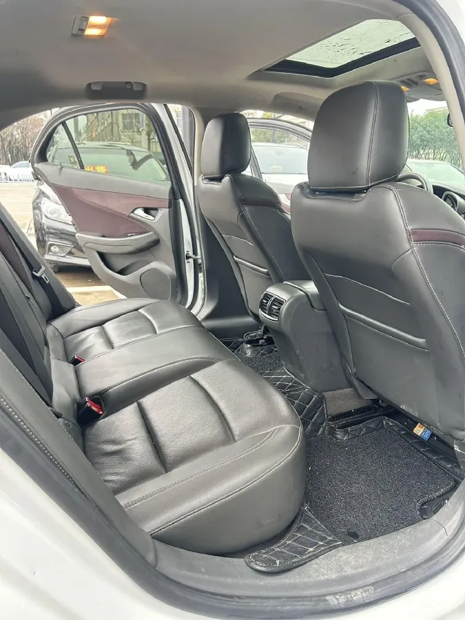 2018 Chevrolet Malibu 1.5T 170HP L4 6AT,autocango,china used car exporter,china ev exporter,chinese used car exporter,chinese used ev exporter