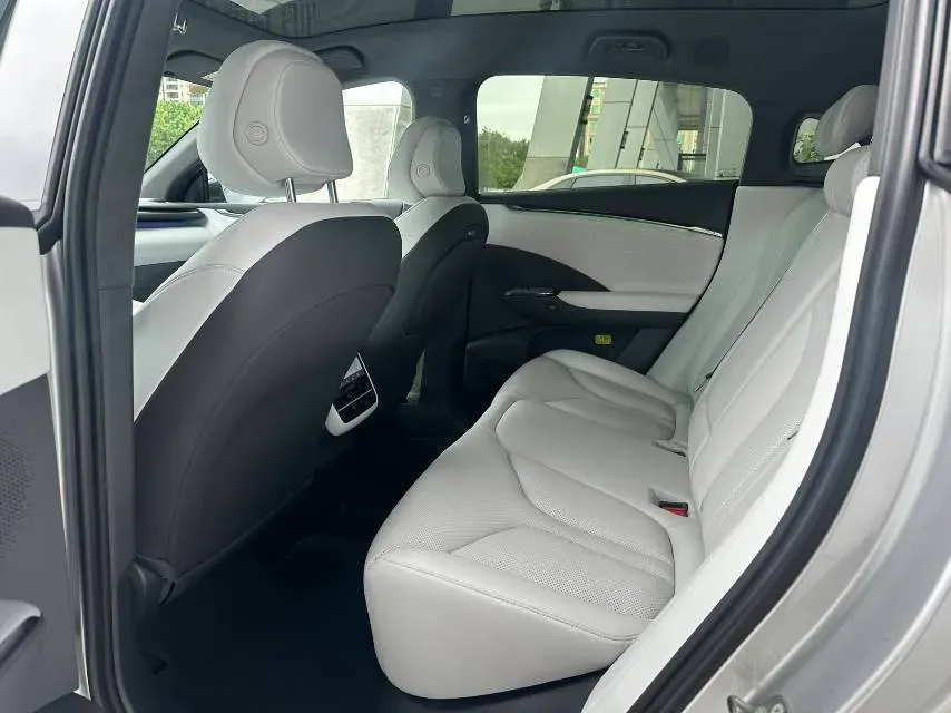 2025 Xpeng G7 BEV,autocango,china used car exporter,china ev exporter,chinese used car exporter,chinese used ev exporter