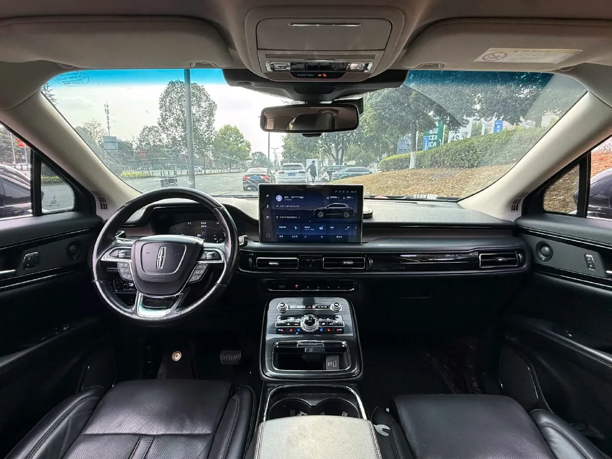 2021 Lincoln Nautilus 2.7T 322HP V6 8AT,autocango,china used car exporter,china ev exporter,chinese used car exporter,chinese used ev exporter