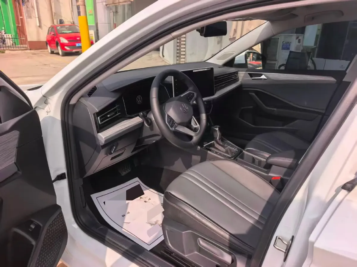 2025 Volkswagen Sagitar 1.5T 160HP L4 7DCT,autocango,china used car exporter,china ev exporter,chinese used car exporter,chinese used ev exporter