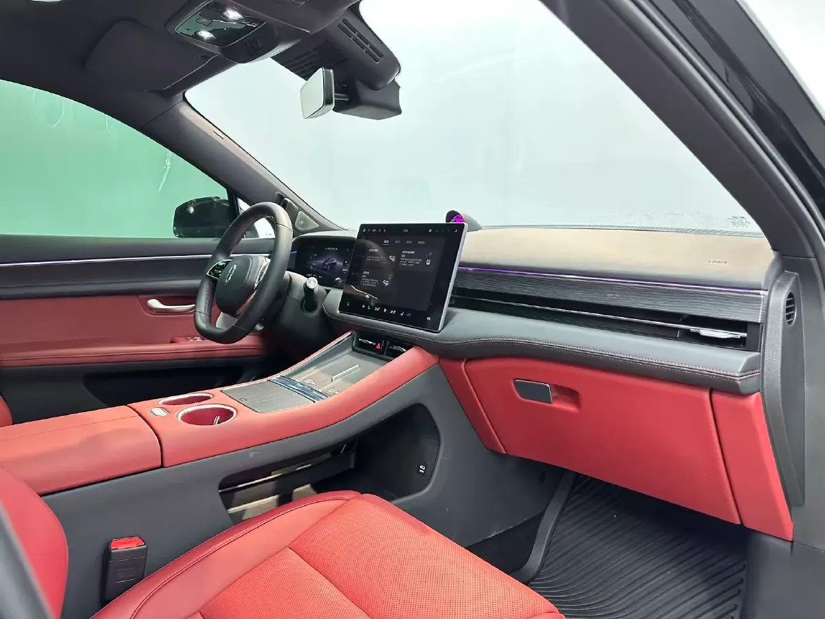 2025 AITO AITO M5 1.5T 152HP L4 REEV 42KWH,autocango,china used car exporter,china ev exporter,chinese used car exporter,chinese used ev exporter