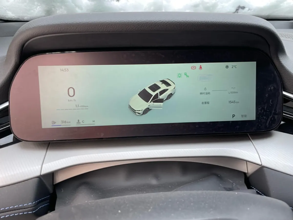 2025 Geely Preface 1.5T 181HP L4 7DCT,autocango,china used car exporter,china ev exporter,chinese used car exporter,chinese used ev exporter