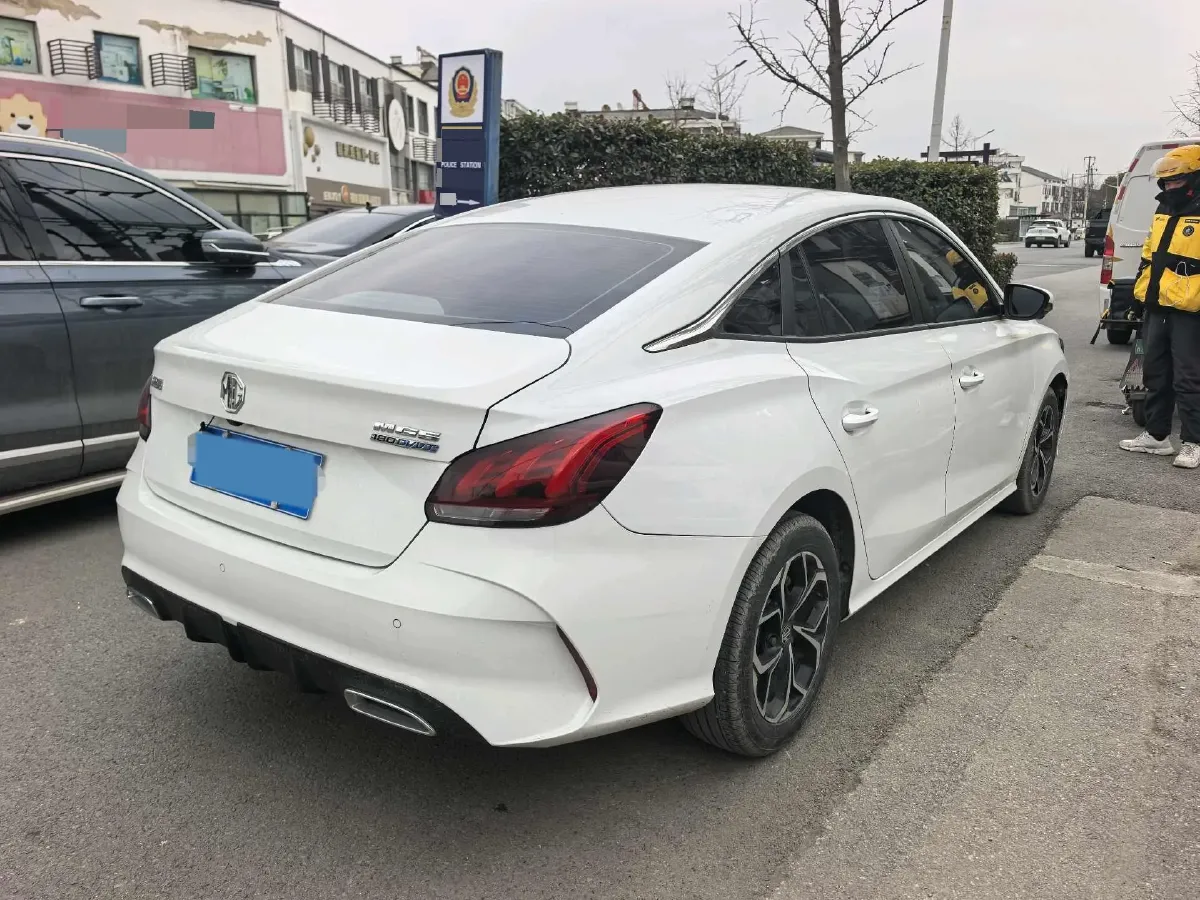 2021 MG 5 1.5L 120HP L4 CVT,autocango,china used car exporter,china ev exporter,chinese used car exporter,chinese used ev exporter