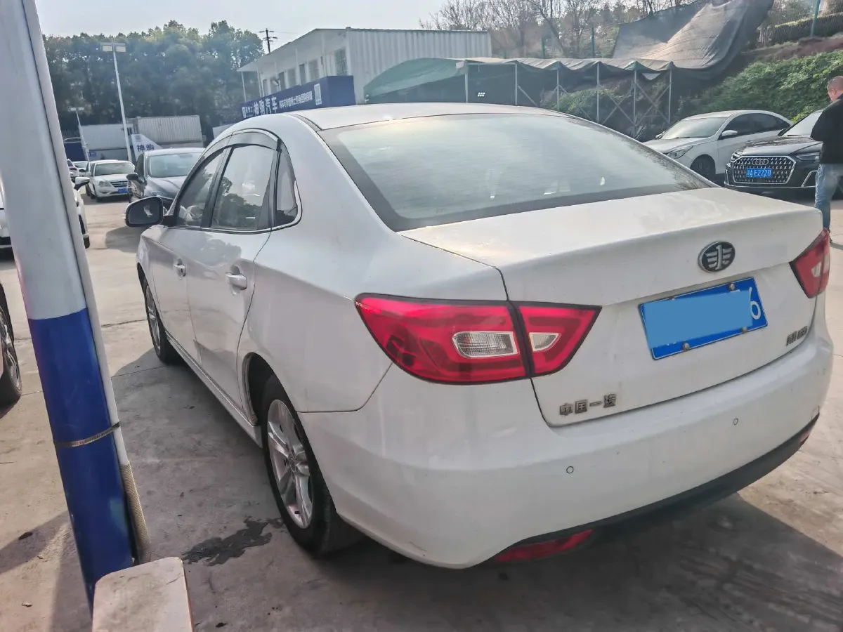 2017 Bestune B30 1.6L 109HP L4 6AT,autocango,china used car exporter,china ev exporter,chinese used car exporter,chinese used ev exporter