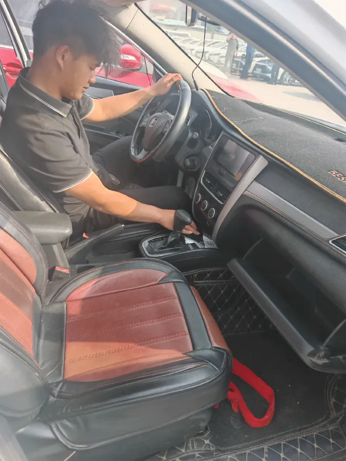 2017 Bestune B30 1.6L 109HP L4 6AT,autocango,china used car exporter,china ev exporter,chinese used car exporter,chinese used ev exporter