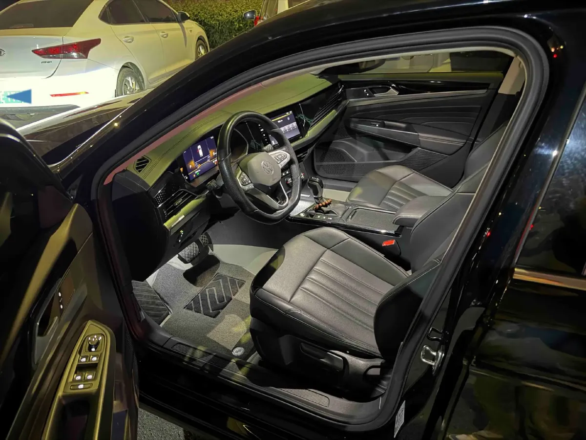 2023 Volkswagen Passat 1.4T 150HP L4 7DCT,autocango,china used car exporter,china ev exporter,chinese used car exporter,chinese used ev exporter