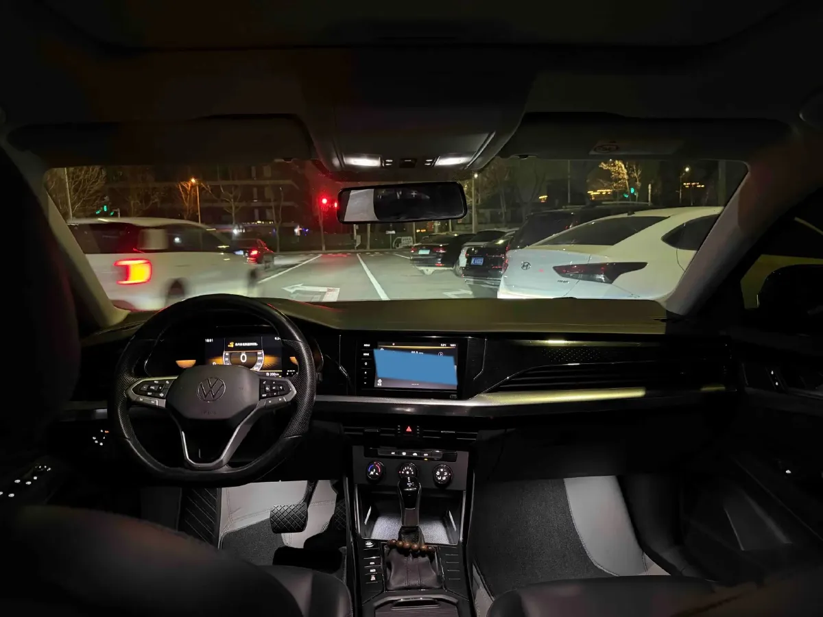 2023 Volkswagen Passat 1.4T 150HP L4 7DCT,autocango,china used car exporter,china ev exporter,chinese used car exporter,chinese used ev exporter