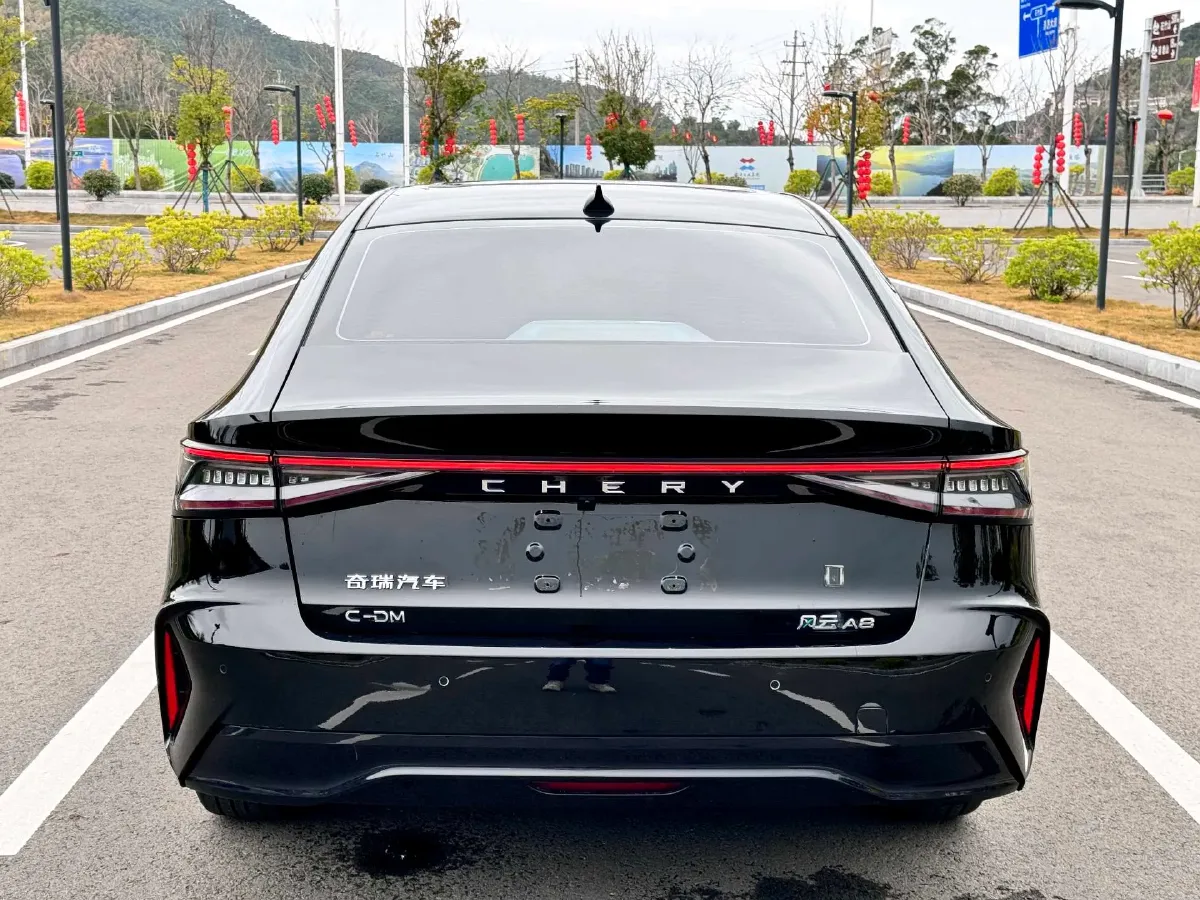 2024 Fulwin FulwinA8 1.5T 156HP L4 1DHT PHEV 18.3KWH,autocango,china used car exporter,china ev exporter,chinese used car exporter,chinese used ev exporter