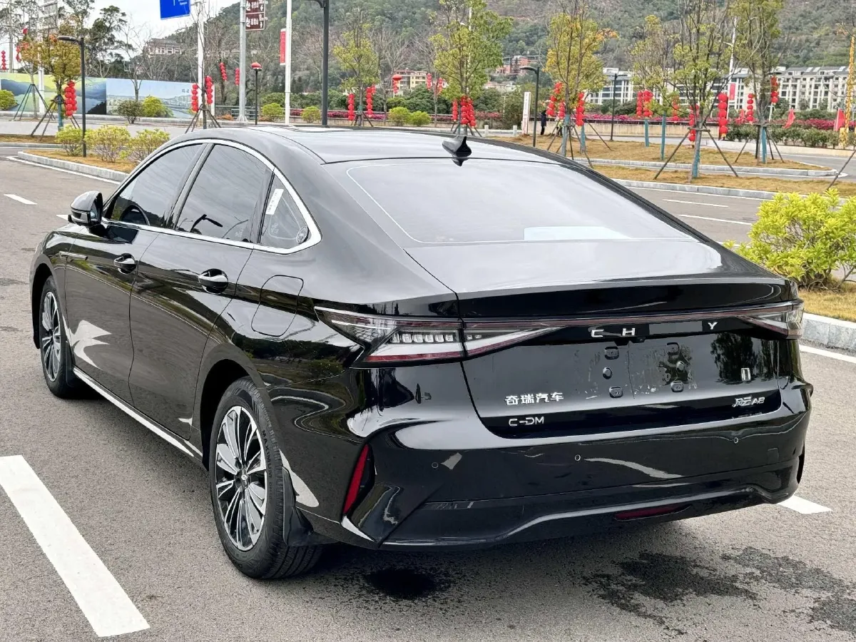 2024 Fulwin FulwinA8 1.5T 156HP L4 1DHT PHEV 18.3KWH,autocango,china used car exporter,china ev exporter,chinese used car exporter,chinese used ev exporter