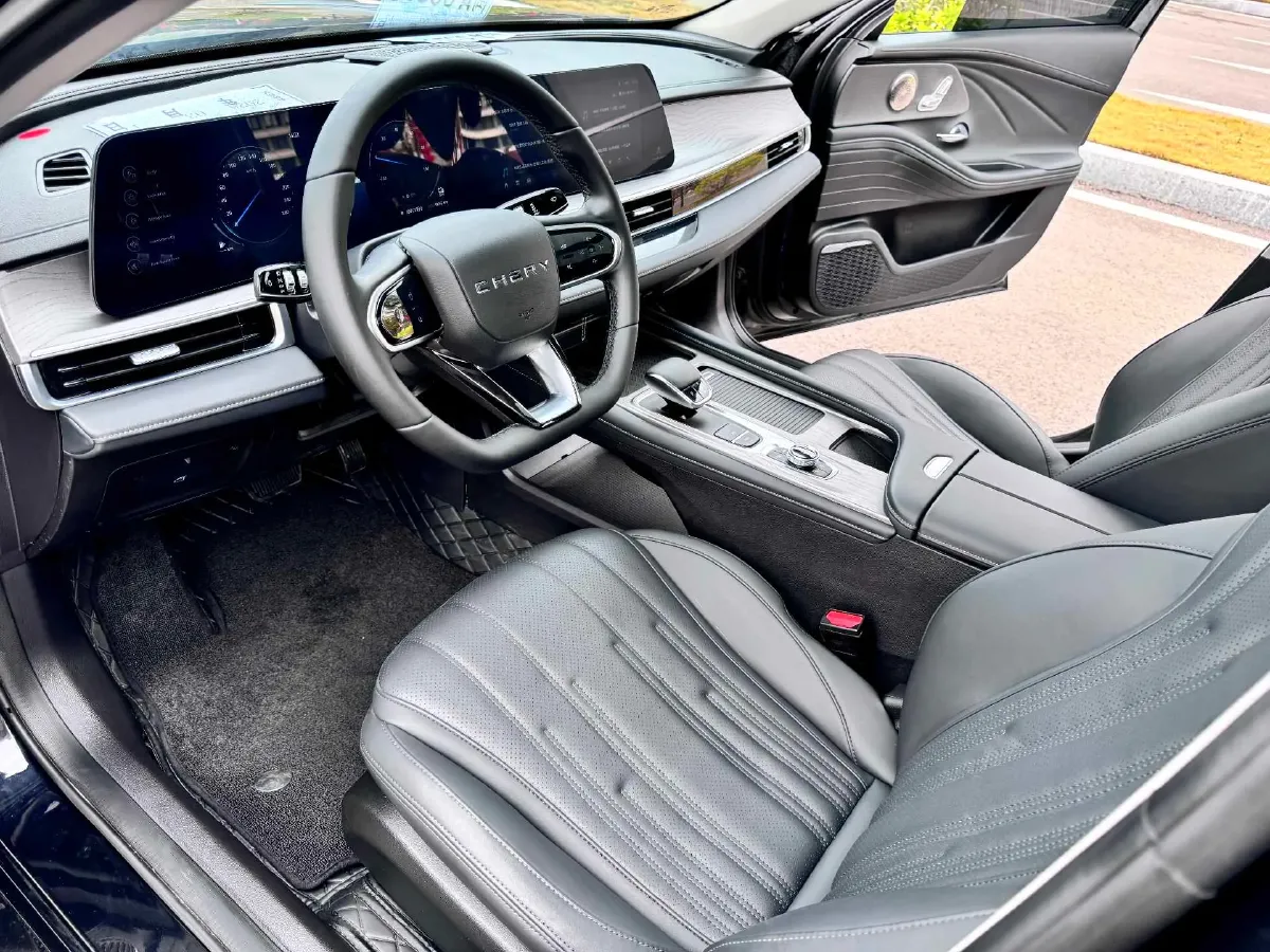 2024 Fulwin FulwinA8 1.5T 156HP L4 1DHT PHEV 18.3KWH,autocango,china used car exporter,china ev exporter,chinese used car exporter,chinese used ev exporter