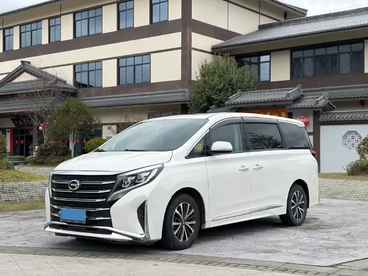 2021 GAC Trumpchi M8 2.0T 252HP L4 8AT,autocango,china used car exporter,china ev exporter,chinese used car exporter,chinese used ev exporter