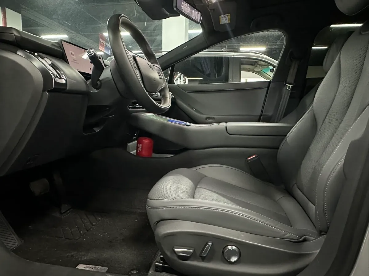 2024 Xpeng P7+ BEV 60.7KWH,autocango,china used car exporter,china ev exporter,chinese used car exporter,chinese used ev exporter