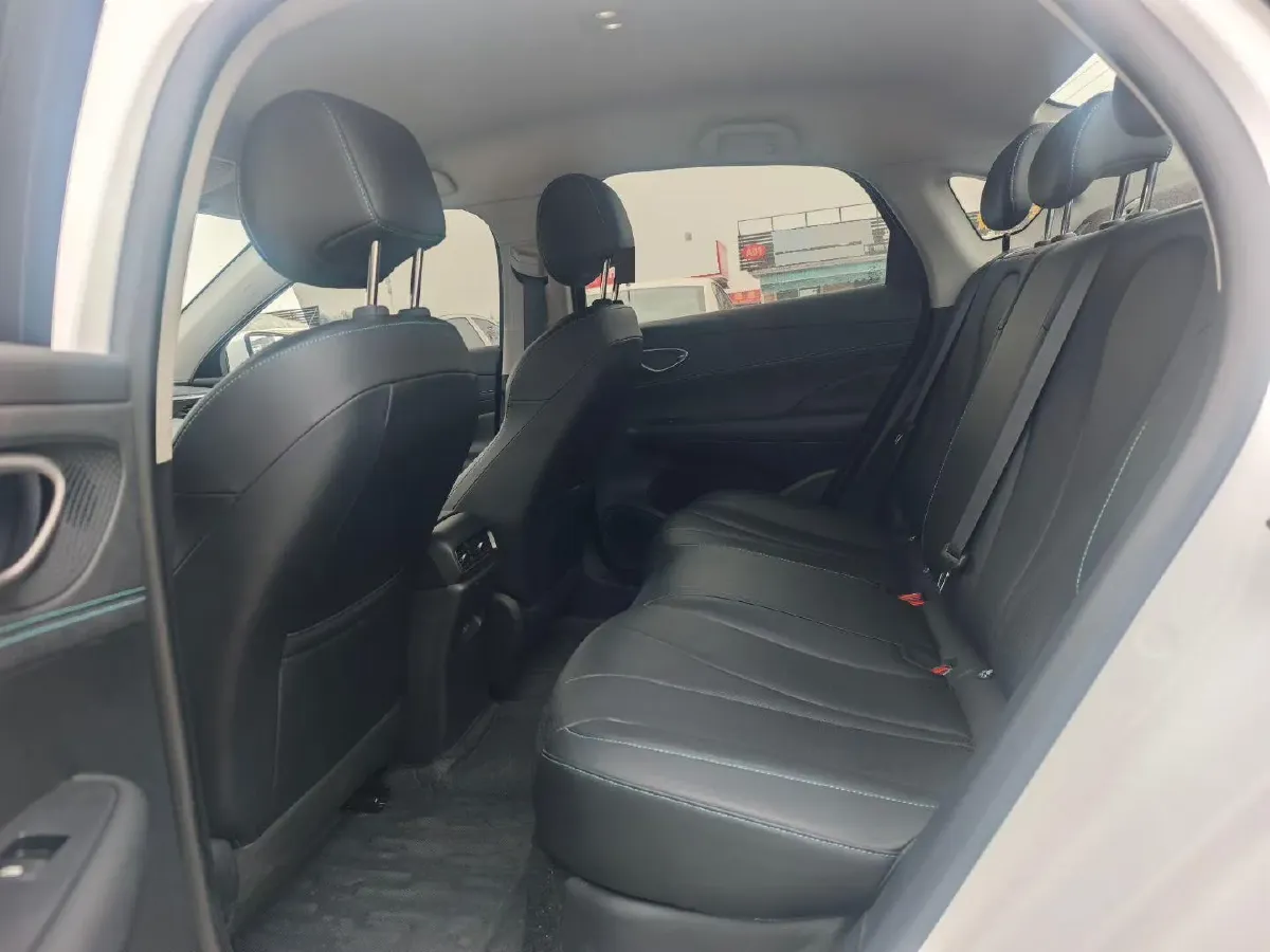 2026 BYD Seal05 DM-i 1.5L 101HP L4 E-CVT PHEV,autocango,china used car exporter,china ev exporter,chinese used car exporter,chinese used ev exporter