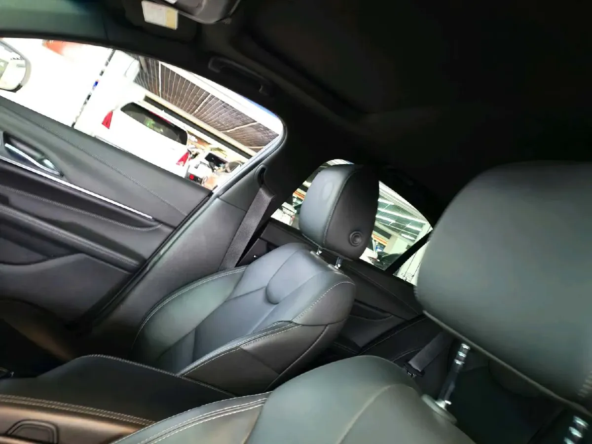 2021 Cadillac CT4 2.0T 237HP L4 8AT,autocango,china used car exporter,china ev exporter,chinese used car exporter,chinese used ev exporter