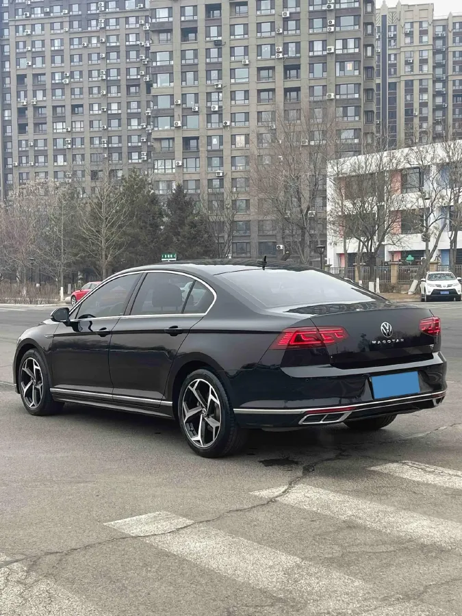 2023 Volkswagen Magotan 2.0T 186HP L4 7DCT,autocango,china used car exporter,china ev exporter,chinese used car exporter,chinese used ev exporter