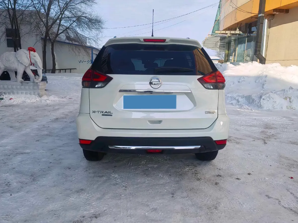 2022 Nissan X-Trail 2.0L 151HP L4 CVT,autocango,china used car exporter,china ev exporter,chinese used car exporter,chinese used ev exporter