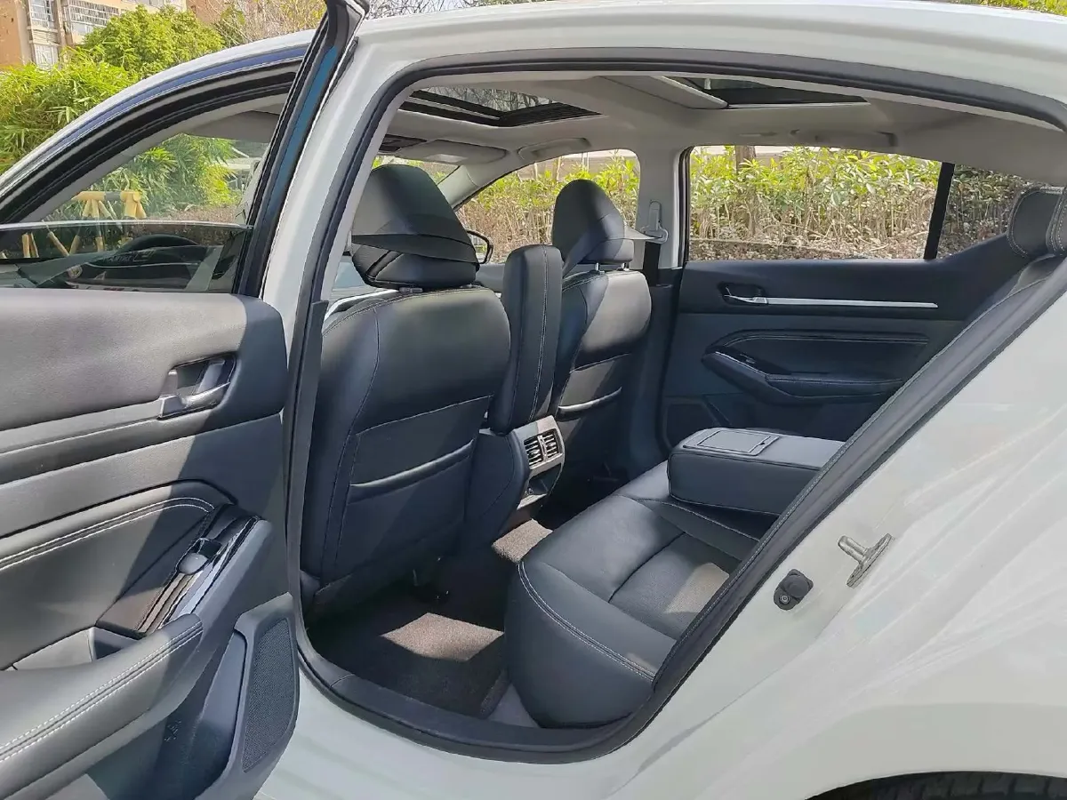 2021 Nissan Teana 2.0L 156HP L4 CVT,autocango,china used car exporter,china ev exporter,chinese used car exporter,chinese used ev exporter