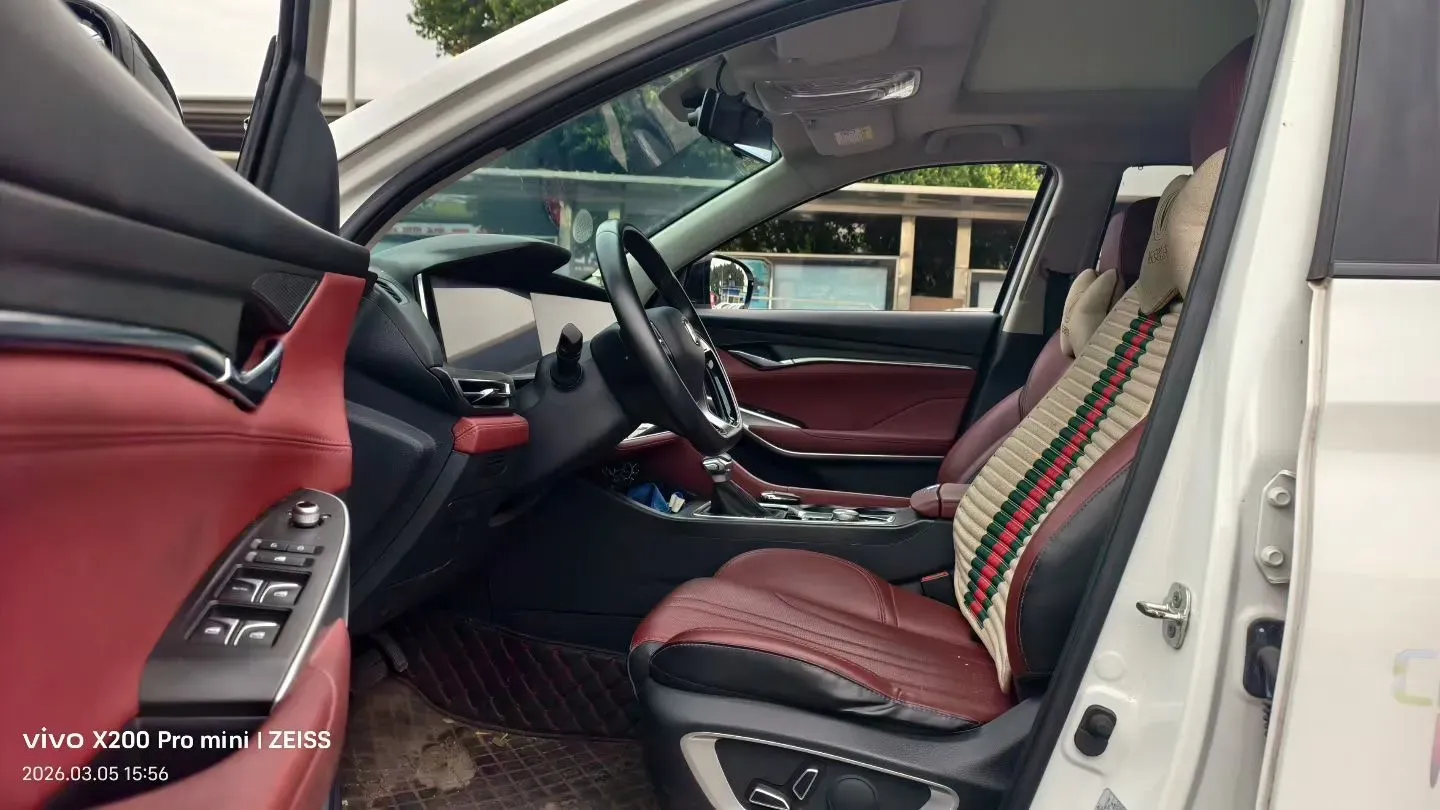 2020 ChangAn CS75 Plus 1.5T 178HP L4 6AT,autocango,china used car exporter,china ev exporter,chinese used car exporter,chinese used ev exporter